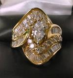 gold and diamond ladies cocktail ring