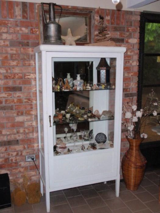 White Display Cabinet with Glass Shelves