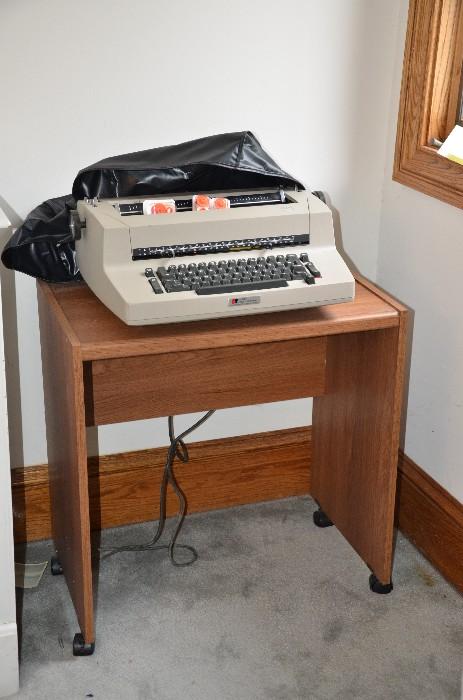 Great Selectric typewriter. Needs work. Table & typewriter complete. FREE!!!