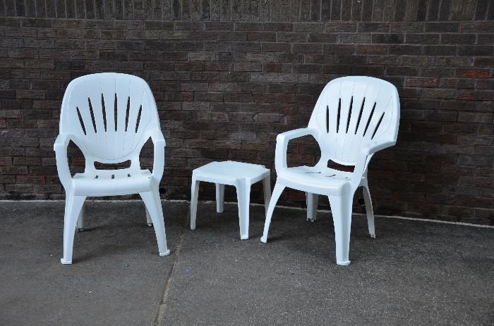 Very comfortable white plastic chairs. Use as extra seating when having extra guests. Set of 2 chairs & table ... Sunday's price $12.00.