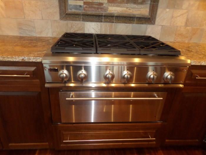 GE MONOGRAM GAS STOVE & GE MONOGRAM WARMING DRAWER