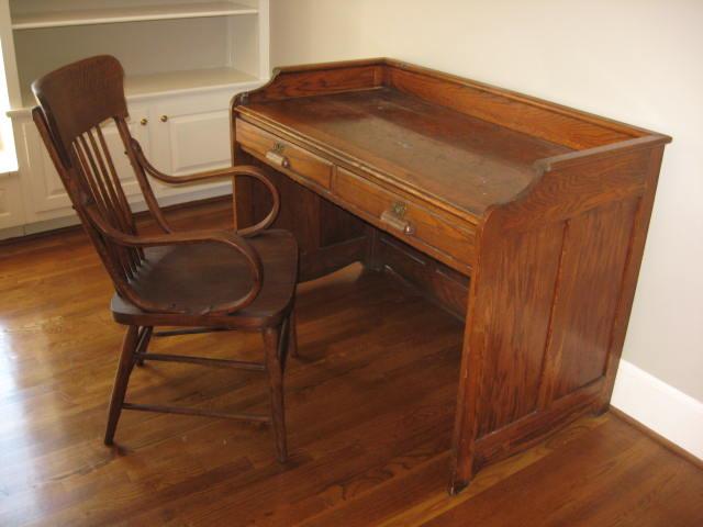 Oak desk and chair from Bucks County, Tennessee Courthouse