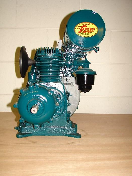Lauson TLH670-6 1951-1960 Gas Engine