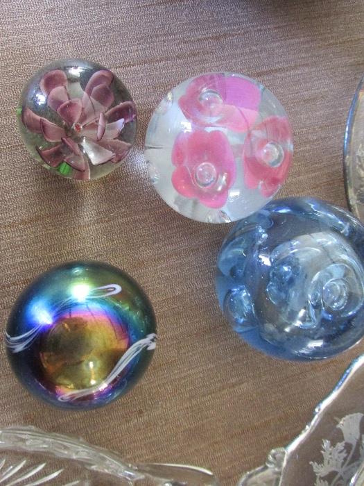 glass paper weights
