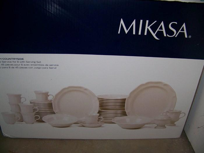 Mikasa Countryside Dishes