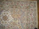 India House 100% wool rug 8' x 10' 6"