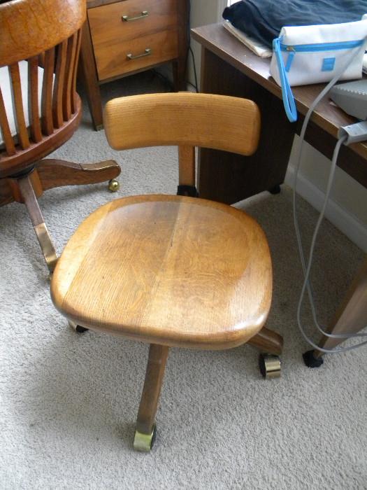 Vintage/Antique Small Desk Chair