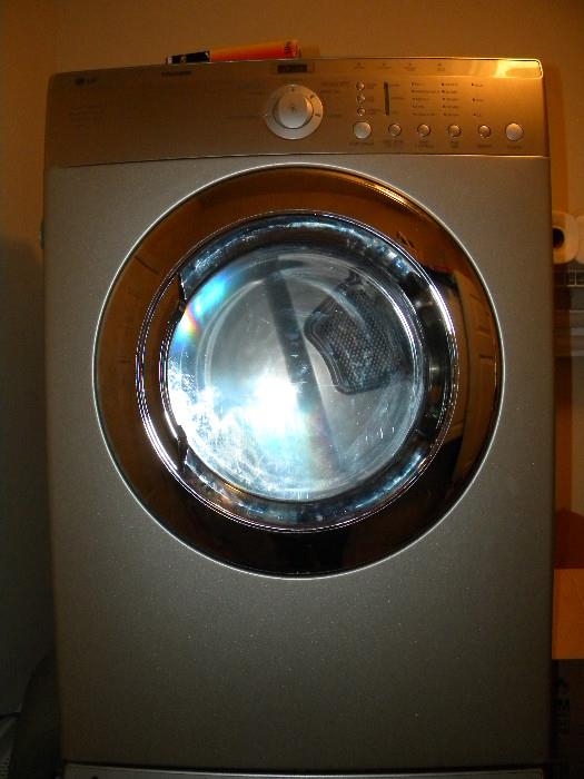 LG Tromm Washer/Dryer Set