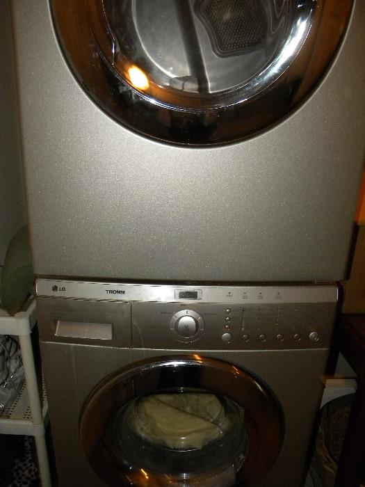 LG Tromm Washer/Dryer Set model #'s DLG2525S & WM1815CS