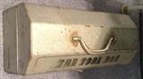 Metal tool box