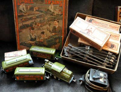 Pre War Antique Lionel Tin Plate Electric Train
