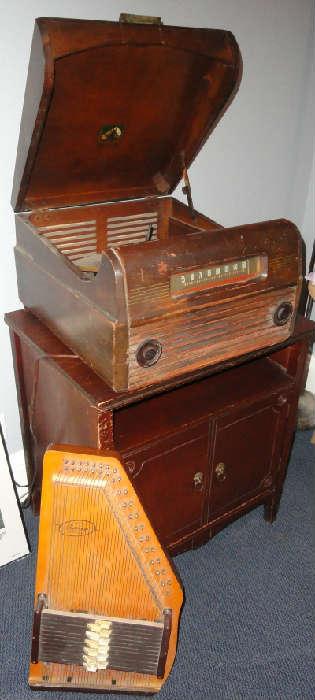 Vintage RCA Record Player & Radio