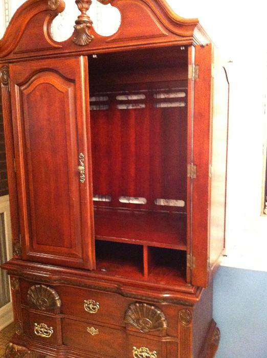                       TV armoire with 2 drawers