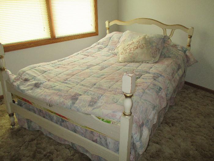 Full size bed - no mattresses