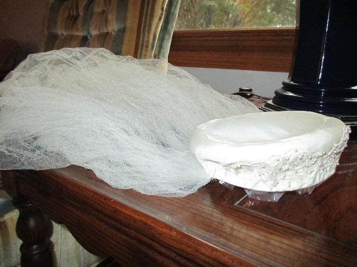 Vintage Pill Box hat w/attached wedding veil