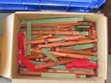Vintage Lincoln Logs