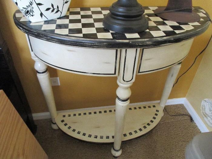 Half round checkerboard table