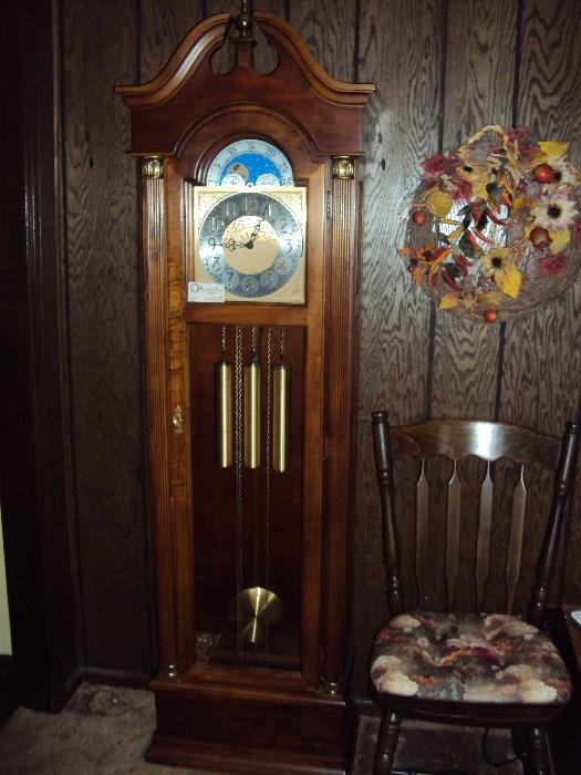 Grandmother's Clock/Ridgeway/Olympia