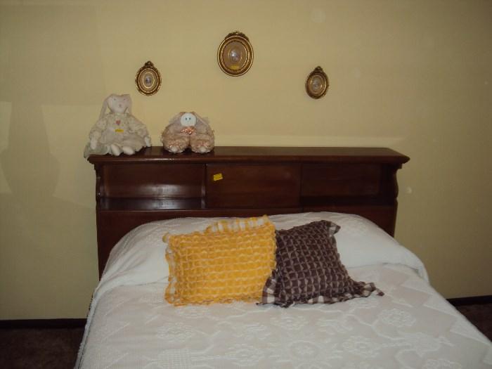 Solid wood headboard, double bed