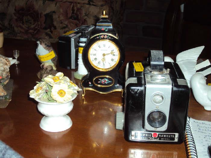 Vintage:  cameras - Brownie/Hawkeye, Kodak Instamatic; 
