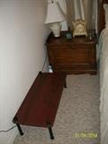 Nite stand / shoe holder