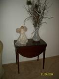 drop leaf end table