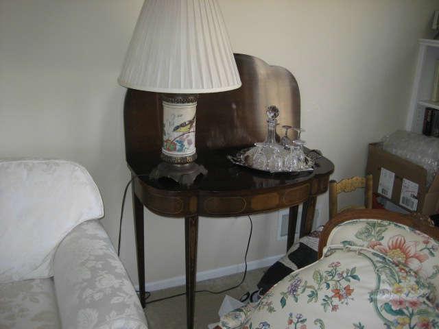 Hepplewhite Flip-Top Card Table