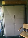 Rubbermaid Large Storage unit