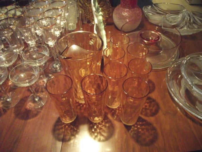 Vintage Marigold diamond pattern pitcher & glasses