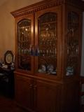 nice china hutch w/beveled glass