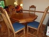dining set, octagon w/4 chairs