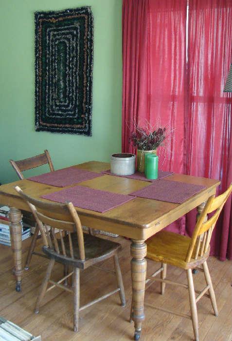 Antique table with 4 chairs - complete