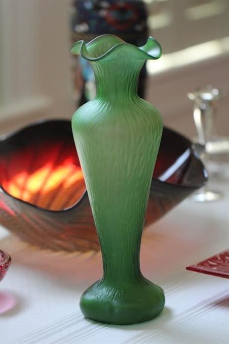 art glass vase