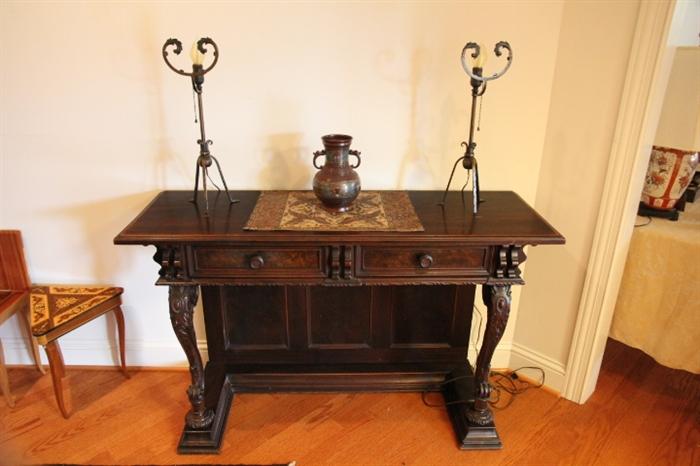 pier table with Japanese cloisonne vase, forged lamps