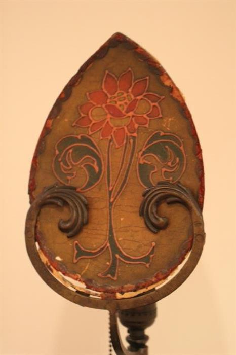 Remaining shade for forged arts and crafts era lamps