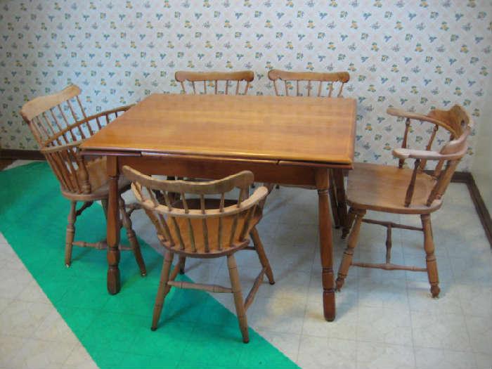 Solid Wood ! King chair, Queen chair and 3 Side chairs.
