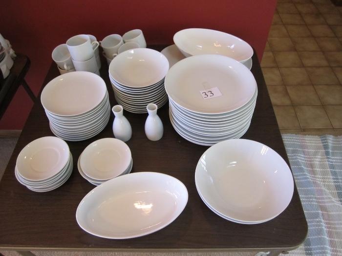 Set of dishes service for 13