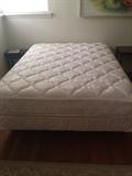 Queen size clean mattress set   very clean