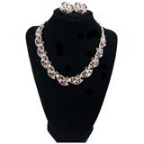 Lisner Goldtone Red Aurora Borealis Rhinestone Necklace and Screwback Earring Set
Condition: Very Good
Shipping: Yes
Size: 1"/15"