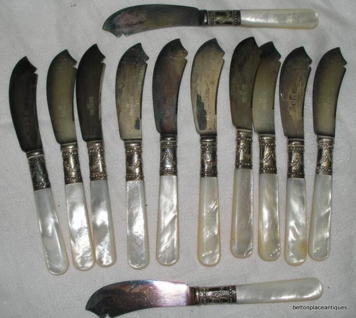 Landers/Frary Mother of Pearl handled 12 Butter Knives