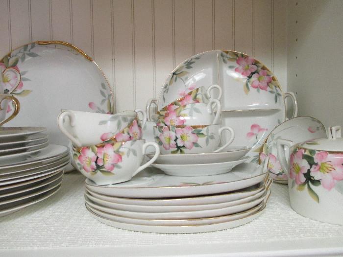 Beautiful Noritake Azalea Pattern Dishes. Small Collection With Snack Plates