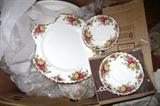 Royal Albert by Royal Doulton complete dinner service