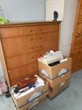 CHEST OF DRAWERS