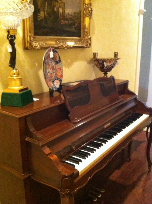                                        Baldwin piano