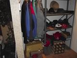 Men's coats & hats