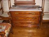 VICTORIAN CHEST W/ SWORDS &BAYONETS OAK CHAIRS 