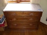 MARBLE DRESSER