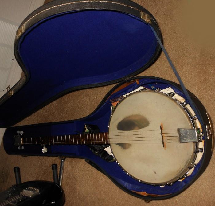 Old Banjo in Case