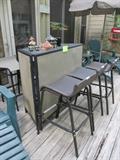 Patio Bar/Stool Set