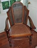 ANTIQUE CHAIR
